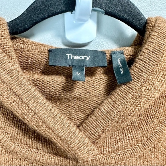 THEORY Cashmere Hoodie CS Sweater - Picture 5 of 6